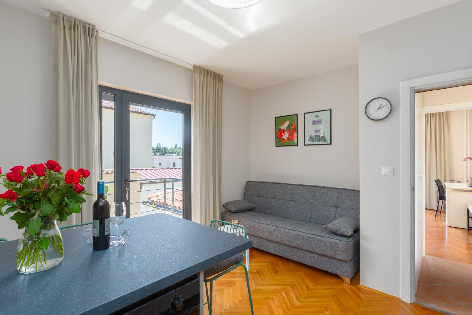 Apartment Oleandar Porec Exterior photo